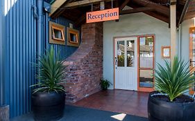 Gladstone Motel